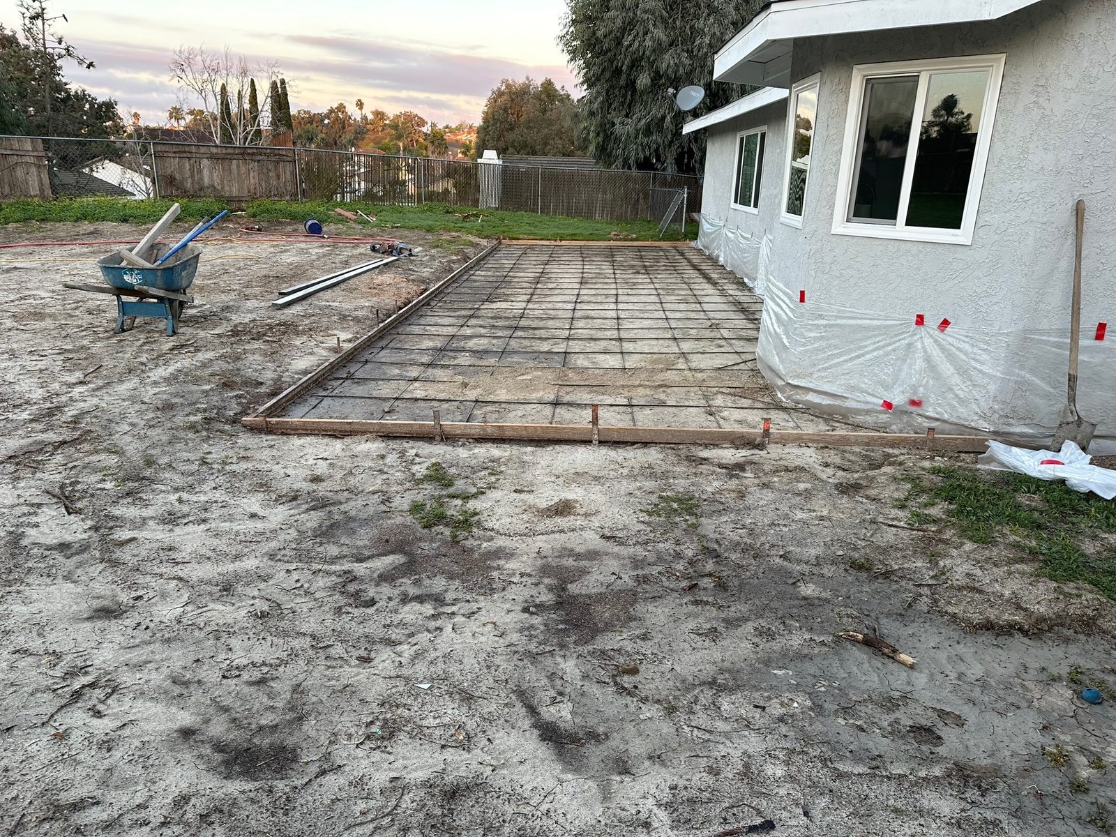 Concrete rebar and site prep before pour